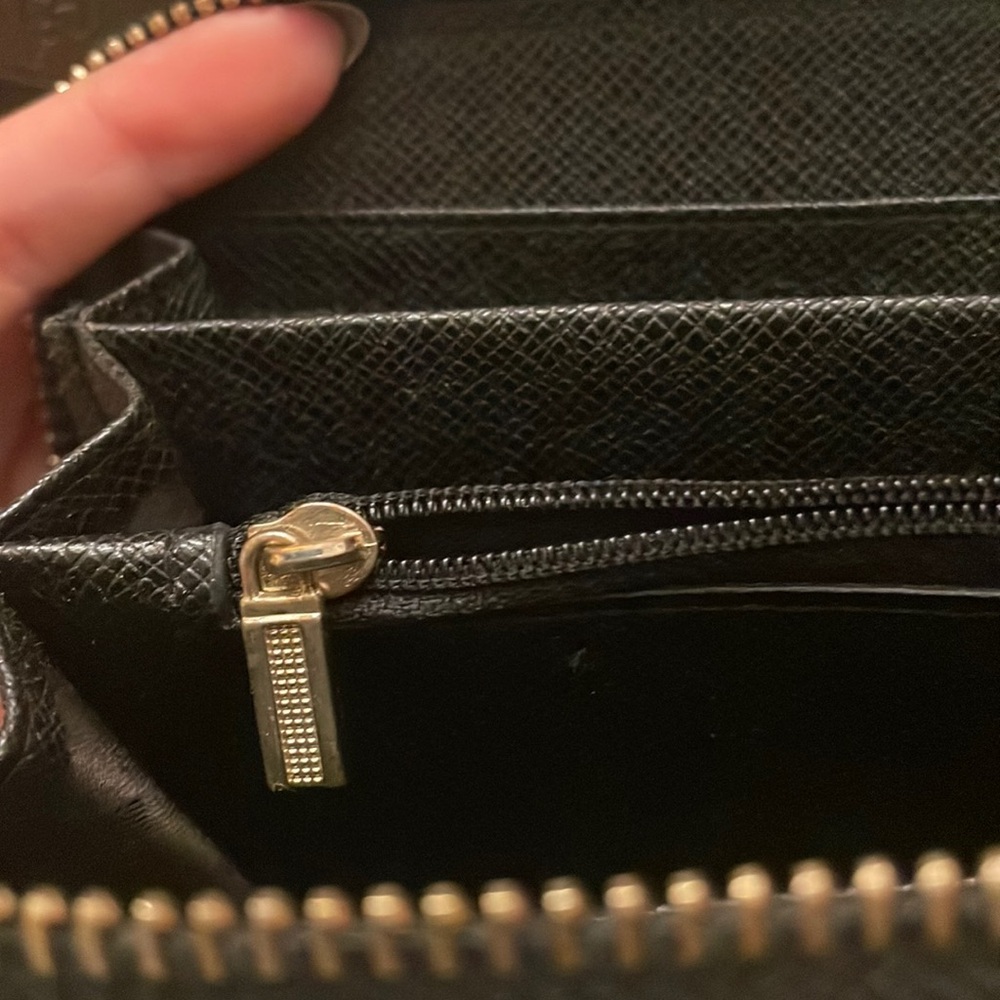 Vintage Tory Burch black leather wallet - Picture 7 of 12